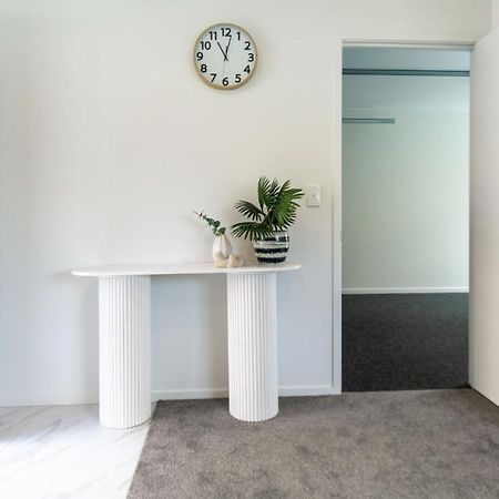Appartement Riccarton 2 Bed 1 Bath W/Garage à Christchurch Extérieur photo